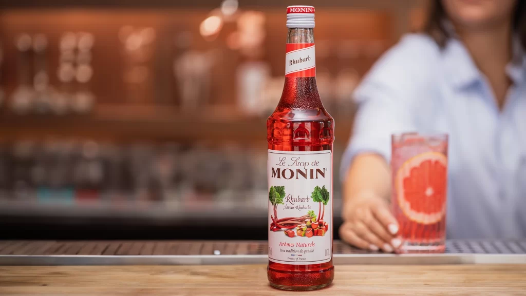 Monin-Rhubarb700ml-Galerija1