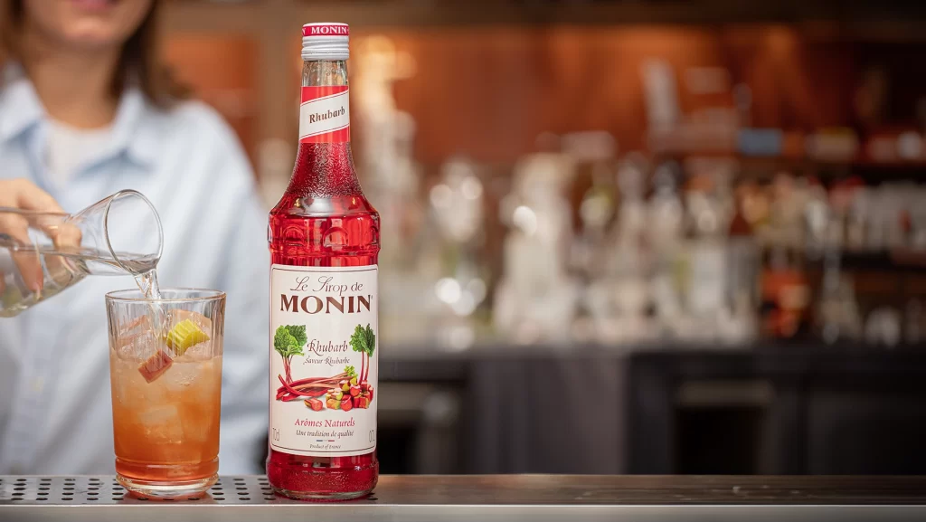 Monin-Rhubarb700ml-Galerija6